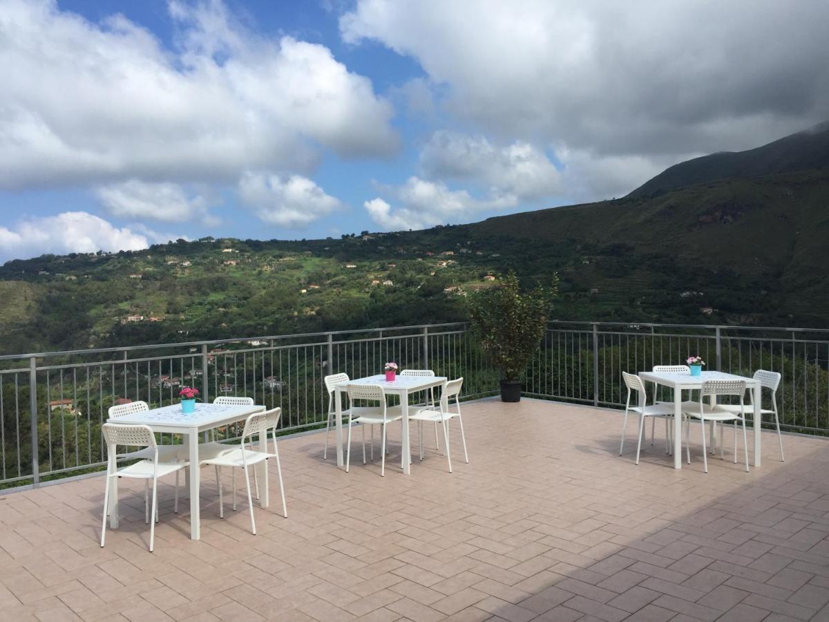 Bed and Breakfast Vista D'Amare à Buonvicino Extérieur photo