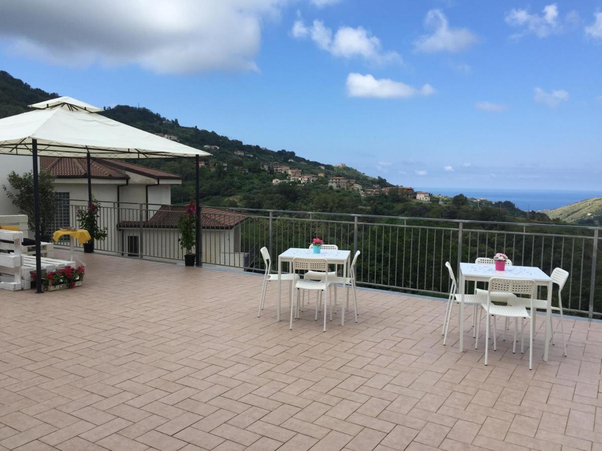 Bed and Breakfast Vista D'Amare à Buonvicino Extérieur photo