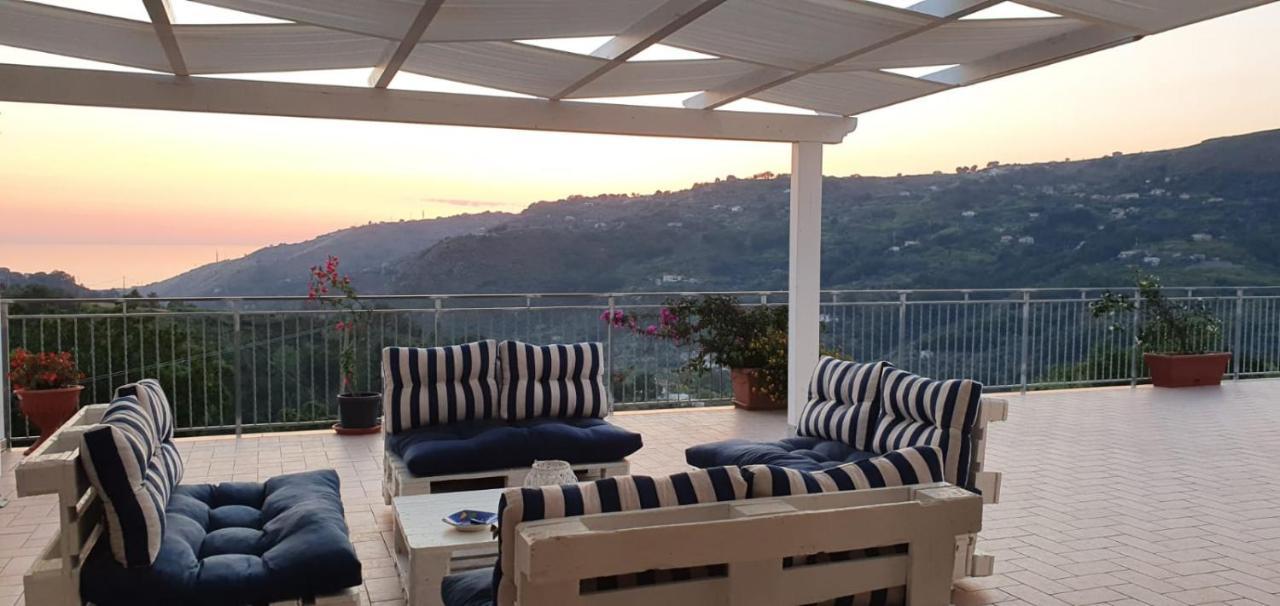 Bed and Breakfast Vista D'Amare à Buonvicino Extérieur photo